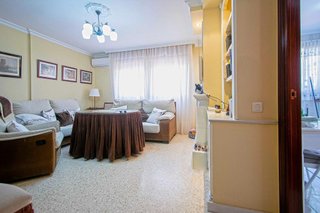 Casa adosada en venta en Colores - Entreparques en Sevilla