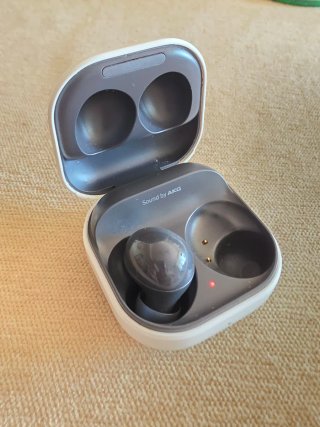 Samsung Galaxy Buds 2 - Estuche de Carga