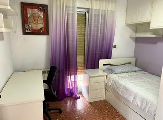 Casa adosada en venta en Torredonjimeno