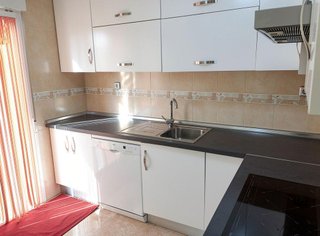 Casa adosada en venta en Torredonjimeno
