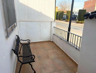 Casa adosada en venta en Torredonjimeno