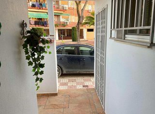 Casa adosada en venta en Torredonjimeno