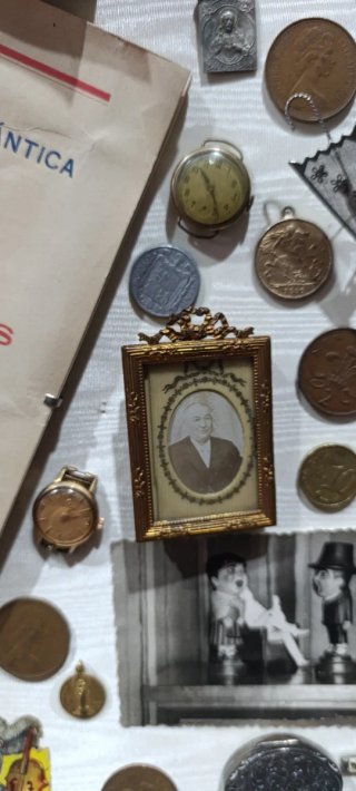 Cartel Antigüedades Documentos y Monedas y objetos