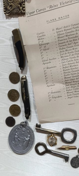 Cartel Antigüedades Documentos y Monedas y objetos