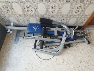 Máquina de pesas y accesorios