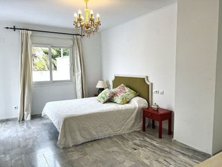 Piso en venta en Nueva Andalucía centro en Marbella