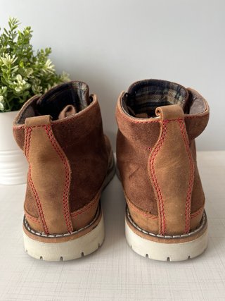 Botas de piel marrones