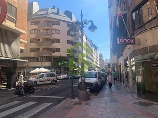 Local comercial en venta en Centro Ciudad en León
