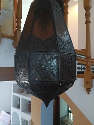 Farol de latón y cristal labrado