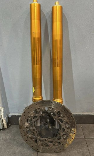 Suspensión Delantera FZ1 y Disco Freno. Negociable