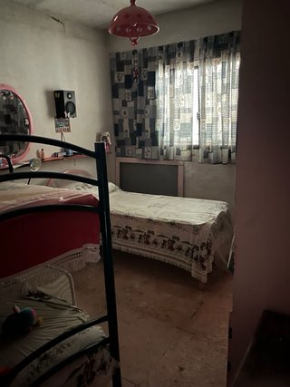 Parcela 2500metros con casa y piscina