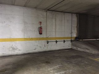 Garaje en venta en Eixample Sud – Migdia en Girona