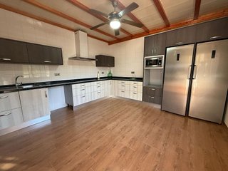 Chalet en venta en Novelda