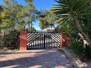 Chalet en venta en Novelda