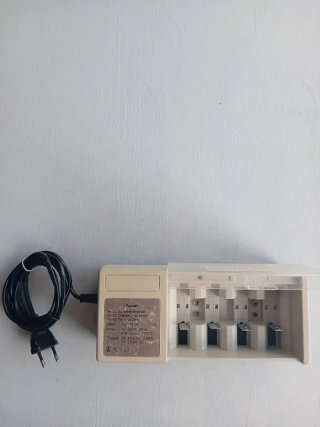 Cargador Baterias Eurotec Ni-cd KB-18 DF