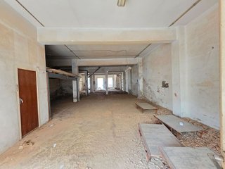 Local comercial en venta en Benetússer