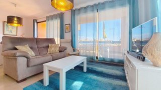 Piso en venta en Puerto de la Duquesa en Manilva