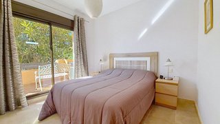 Piso en venta en Puerto de la Duquesa en Manilva
