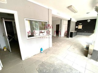 Local comercial en venta en Puerto Chico en Santander