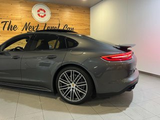 Porsche Panamera 2018