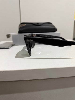Ray-Ban Wayfarer Negras Gafas de Sol Nuevas