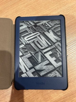 Kindle 11ª Gen 16 GB Denim