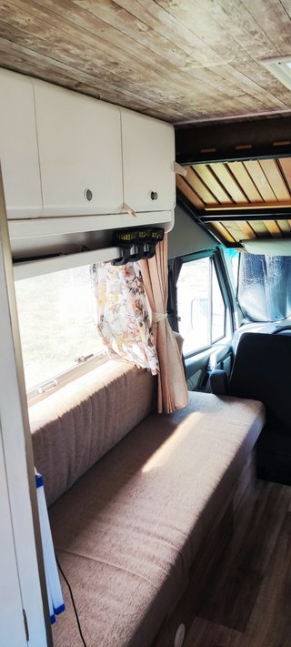 LAIKA ECOVIP 400 –Ford Transit 1996