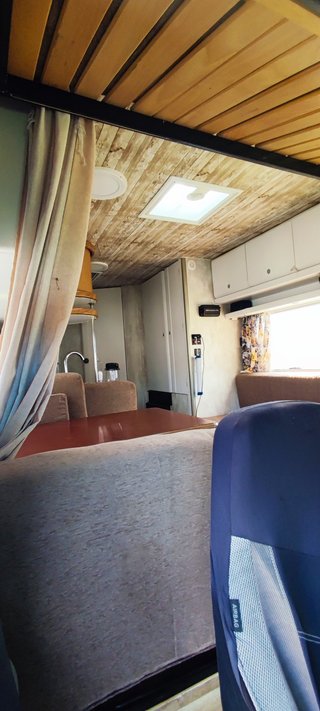 LAIKA ECOVIP 400 –Ford Transit 1996