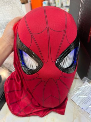 Máscara Spiderman LED Ojos Nuevos