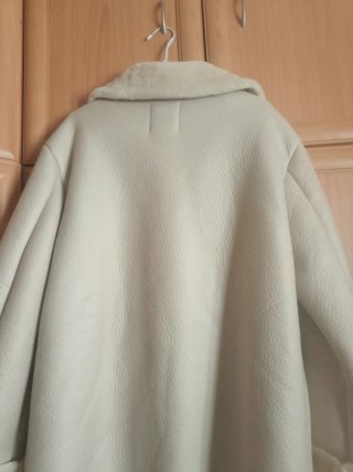 Abrigo Mango Beige a penas estrenado