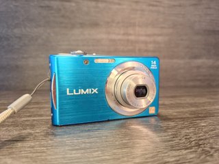 Panasonic Lumix DMC-FS16 14.1MP Cámara Digital
