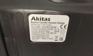 Aspiradora Akita C10T con accesorios
