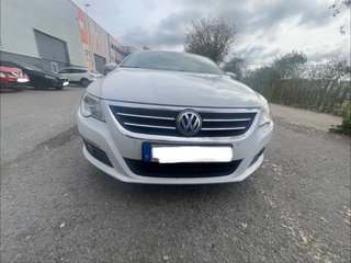 Volkswagen Passat CC 2011