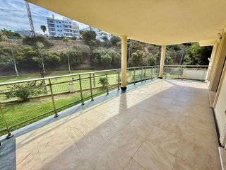 Chalet en alquiler en Riviera del Sol en Mijas