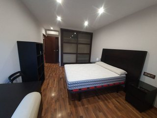 Piso en alquiler en Zona Centro en Córdoba
