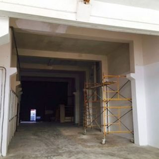 Local comercial en alquiler en La Granja en Zaragoza