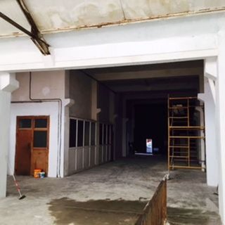 Local comercial en alquiler en La Granja en Zaragoza