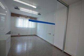 Oficina en alquiler en Os Mallos - San Cristóbal en Coruña (A)