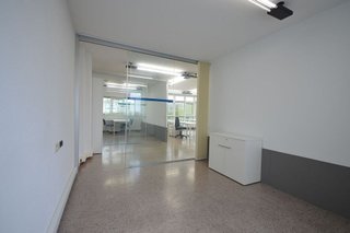 Oficina en alquiler en Os Mallos - San Cristóbal en Coruña (A)