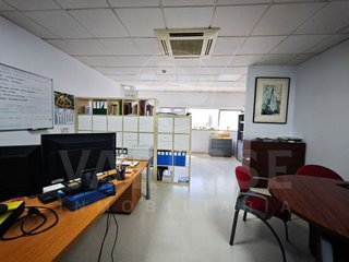Oficina en alquiler en Zona Avda. Juan de Diego - Parque Municipal  en Bormujos