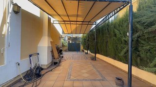 Chalet en venta en Montequinto en Dos Hermanas