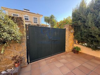Chalet en venta en Montequinto en Dos Hermanas