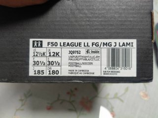 Botas de fútbol lamine yamal Adidas F50niño 30 1/2