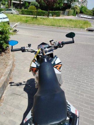 KTM 690 Duke 2008 Naranja/Blanca