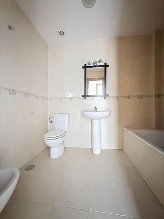 Piso en venta en Zona de San Cayetano en Churriana de la Vega