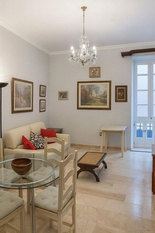 Piso en venta en Centro Histórico - Plaza España en Cádiz