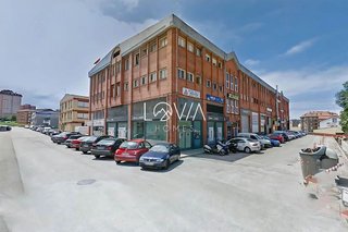 Local comercial en venta en Alisal - Cazoña - San Román en Santander