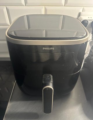 Freidora de aire Philips negra