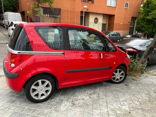 Peugeot 1007 2006