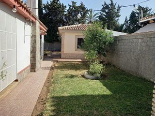 Chalet en venta en La Banda - Campo de Fútbol en Chiclana de la Frontera